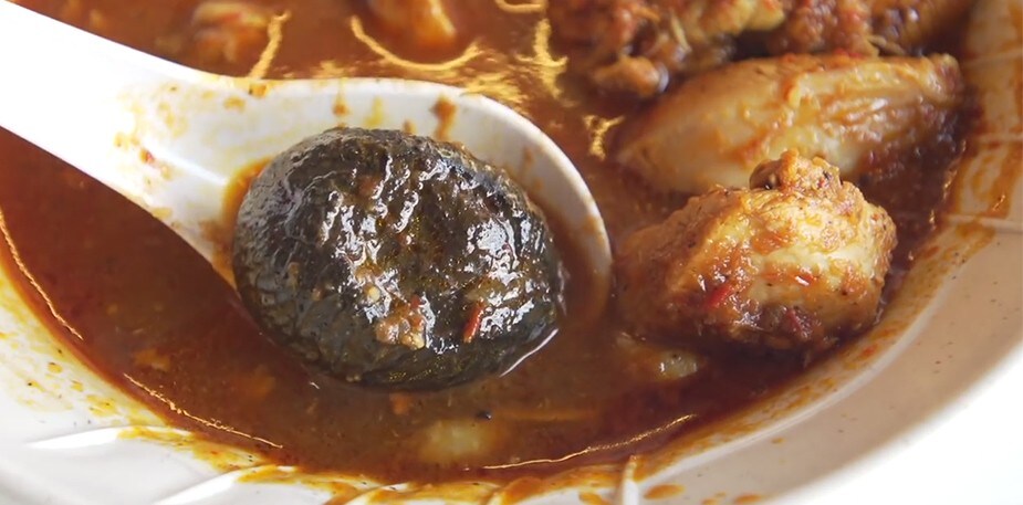 Ingredientele Peranakan la restaurantul Big Nyona